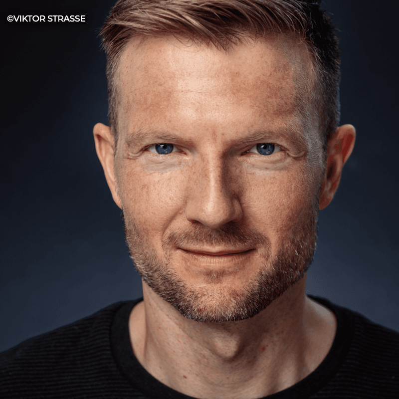 henning_tobias_800x800_cr.png