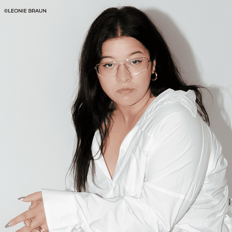 MBarek_Yasmine_800x800_©Leonie Braun.png