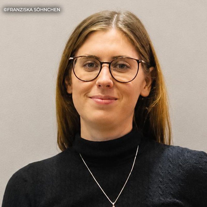 Nagy_Lynn_CR_Franziska_Söhnchen_800x800.jpg