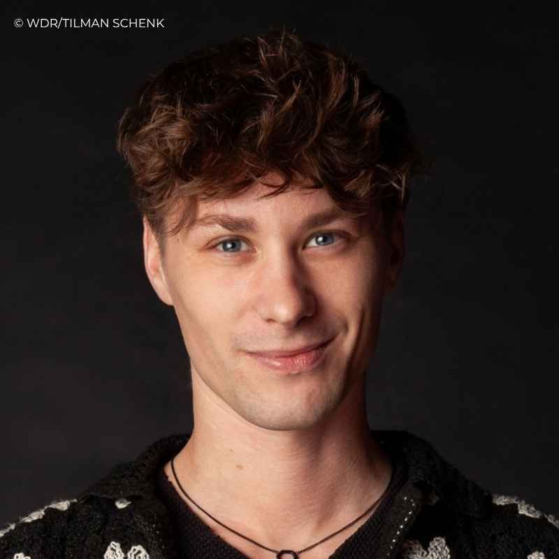 Simon  Pycha
