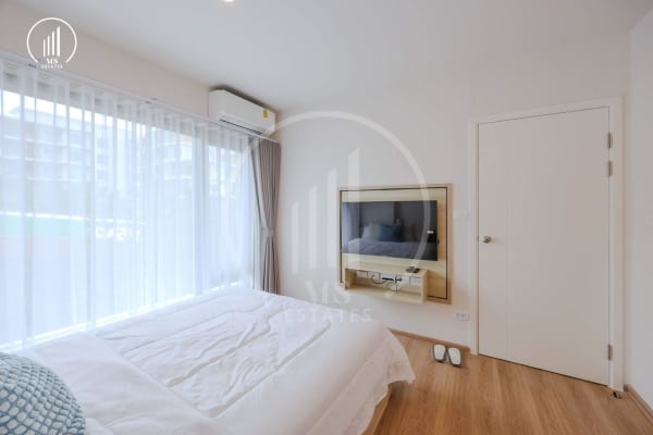 Image of Phyll phuket - CRMP2946