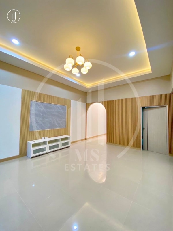 Main image of Srisuchat 5 - HSMP2135