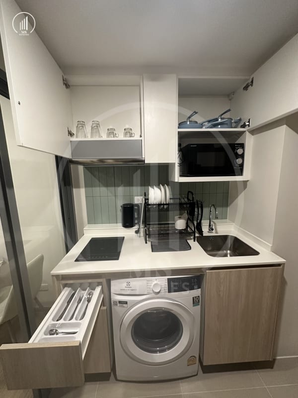 Main image of Phyll Condominium - CRMP1849