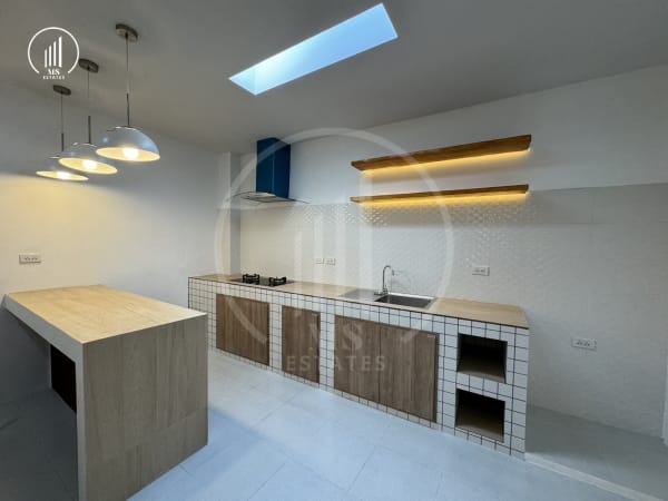 Image of Townhouse nearby Robin lifestyle - HSTL1694