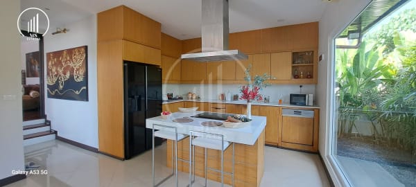 Main image of Luxurious Villa for Sale in Rawai - VSRW2123