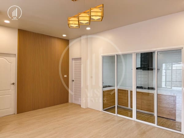 Main image of Panason Parkville 3  - HSTL2302