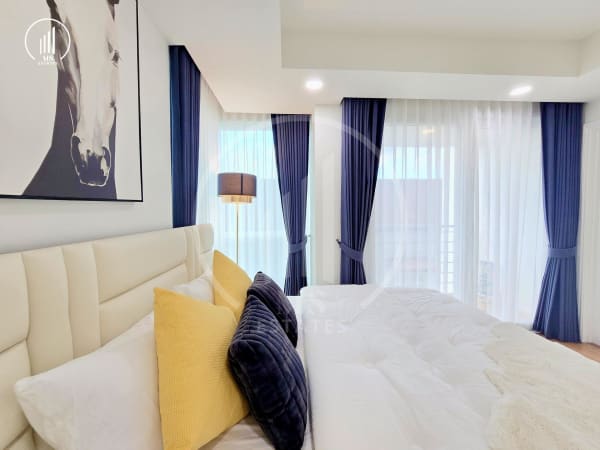 Image of The Royal Place Condominium - CSMP2855