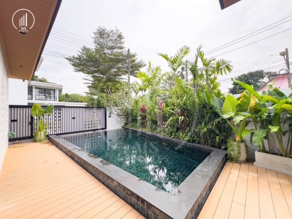 Main image of Luxury Pool Villa for Sale in Bangjo-Baan Yaa Area - VSTL1882