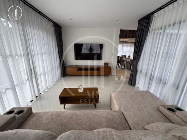 Main image of Crow Estate  - HRKK2188