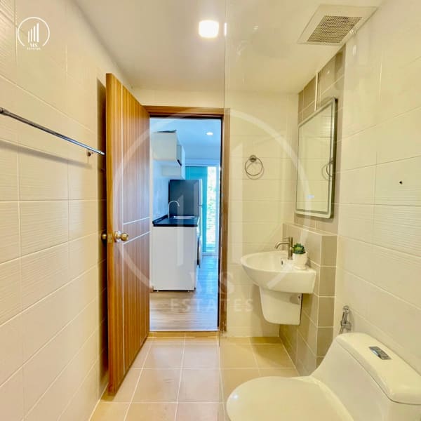 Main image of The Royal Place  - CSMP2319