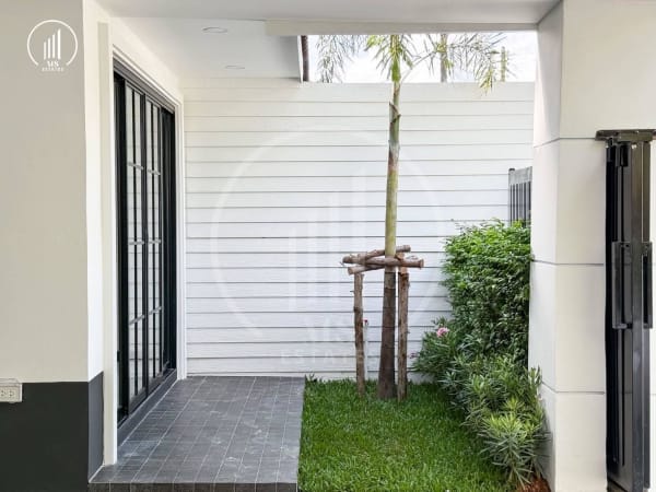 Main image of Maneekram Jomthong Village, Chalong - HSCL2792