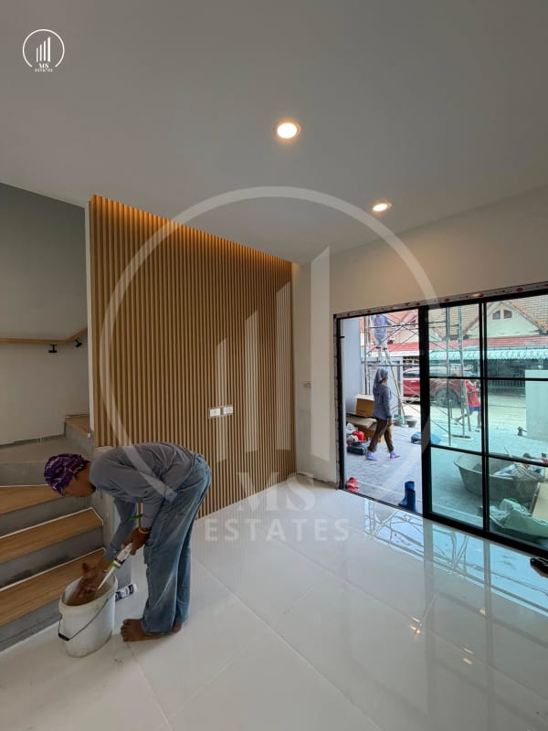 Image of Maneekram , Chalong - HSCL3131