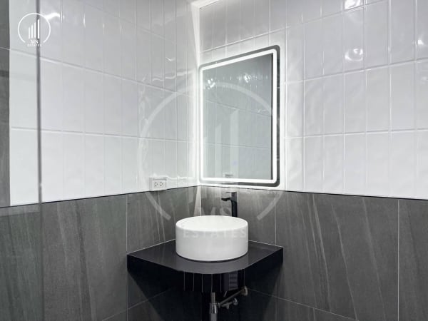 Main image of Maneekram Jomthong Village, Chalong - HSCL2792