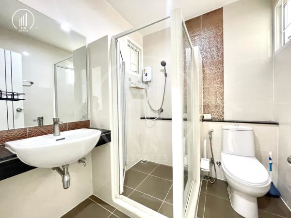 Image of Phuket Chaofa Villa 2  - HRWC2744