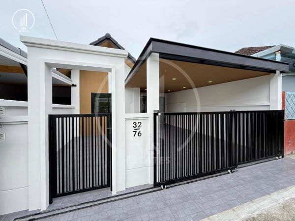 Main image of House for Sale! Soi Thep Anusorn 6, Wichit - HRWC2796