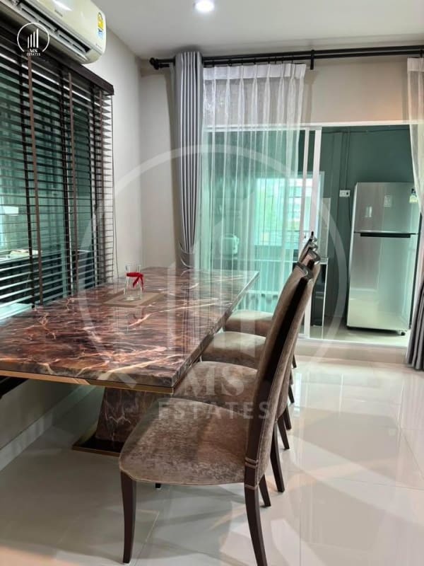 Image of Passorn Koh Kaew - HRKK3067