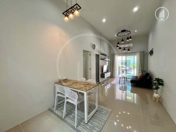 Image of The Rich Palai - HRCL1537