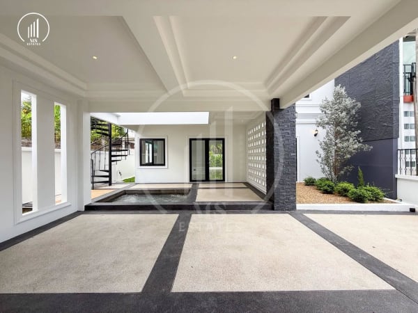Image of Luxury Pool Villa at Songkhun Nabon - VSCL3245