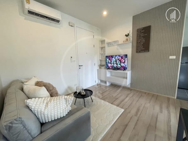 Main image of The Base Up Town Condominium - CSMP1465