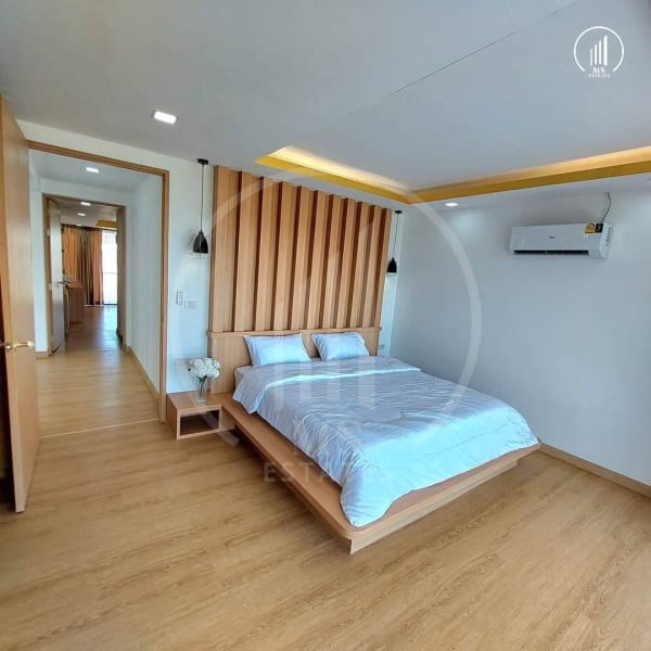 Main image of Modern Oasis Pool Villa In Chalong - VSCL1460