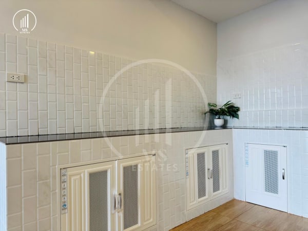 Main image of Sri Suchart 3 - HSMP2332