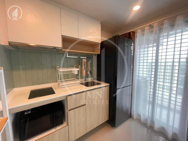 Main image of Phyll Condominium - CRMP2664