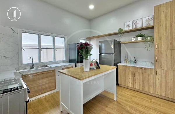 Image of Sun Palm Village - HRCL1773