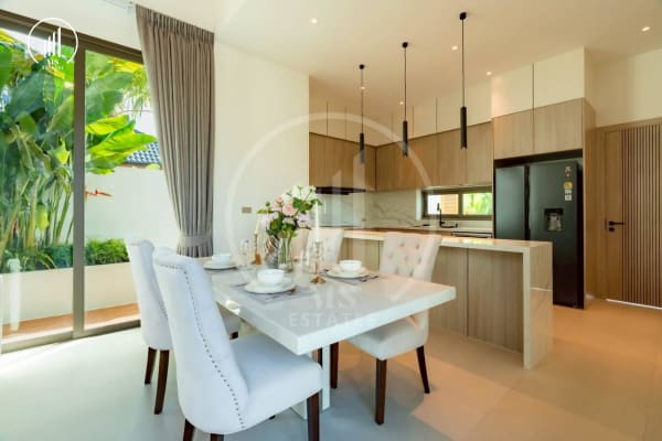 Main image of Monika Villa , Rawai - VSRW2418