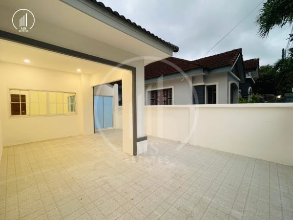 Main image of  Renovated single-story home. - HSWC1902