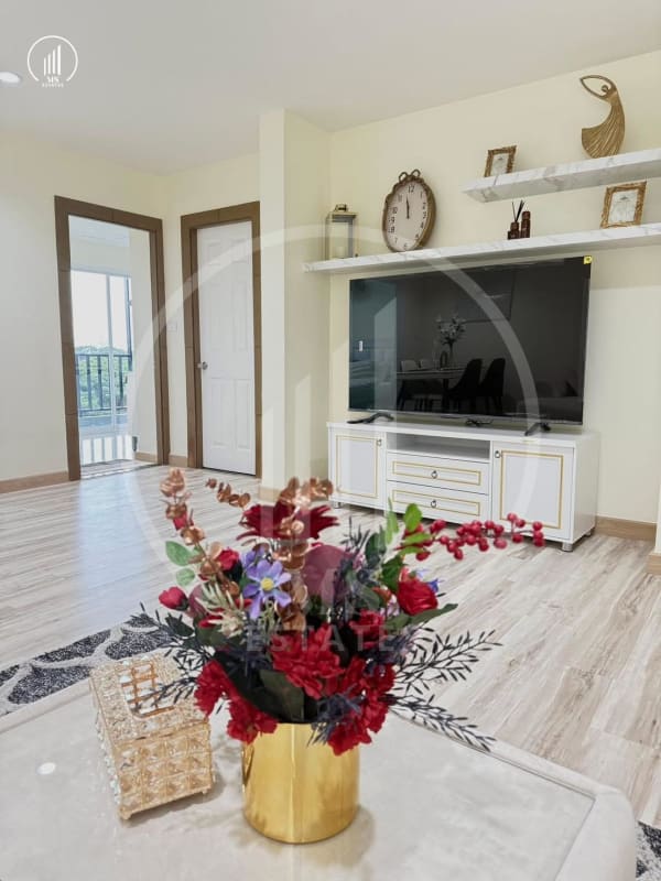 Image of The View Condominium - CRMP2841