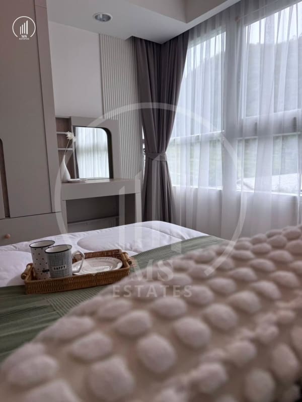 Image of The Royal Place Condominium - HRMP2958