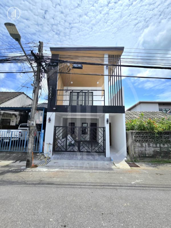 Image of Townhouse Nearby Robinson Anusawari - HSTL1692