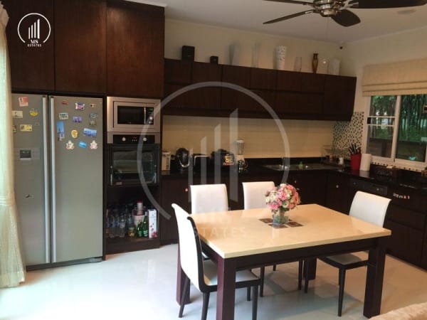 Main image of Villas for rent and sale - VRKK2318