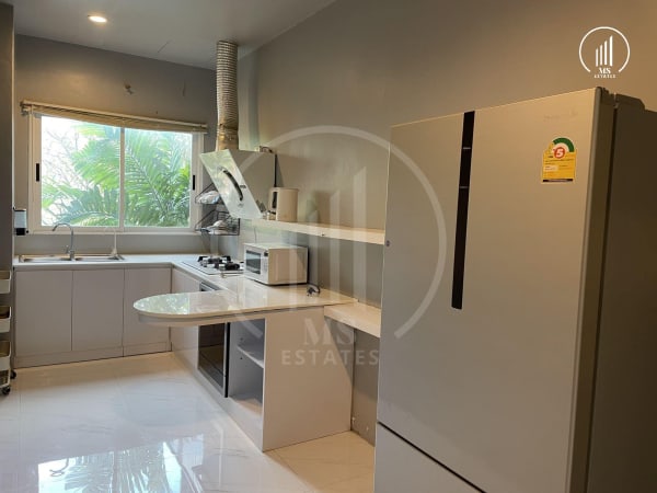 Image of Green Place 2 Bedrooms  - CRMP1593