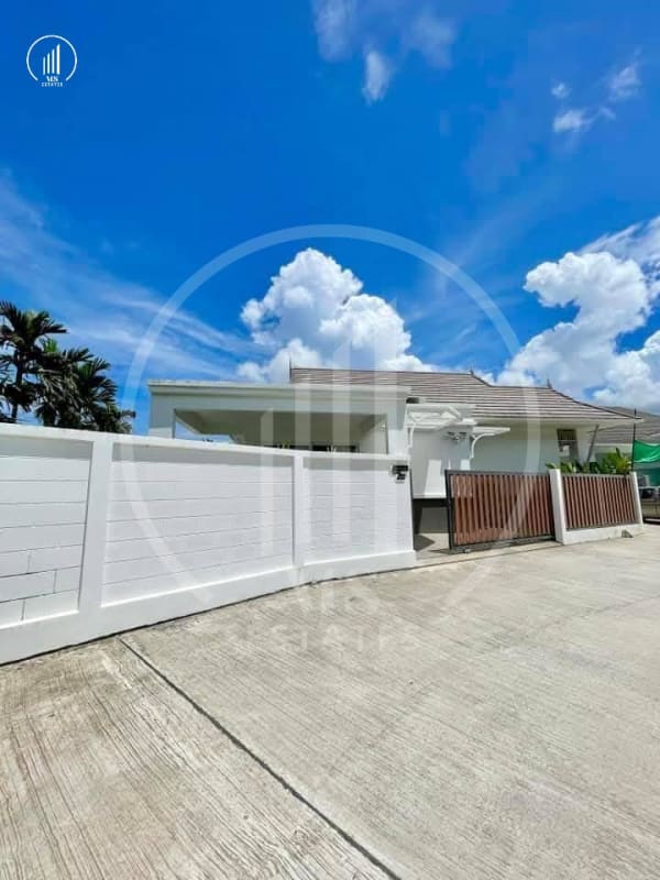 Main image of  Luxury Pool Villa - VRKM2125