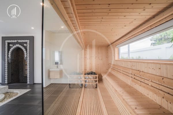 Main image of Luxury Pool Villa for Rent - VRRW2213