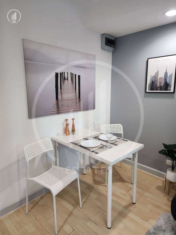 Image of The Royal Place Condominium - CRMP3011