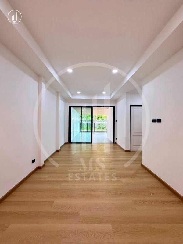 Main image of House for Sale! Soi Thep Anusorn 6, Wichit - HRWC2796