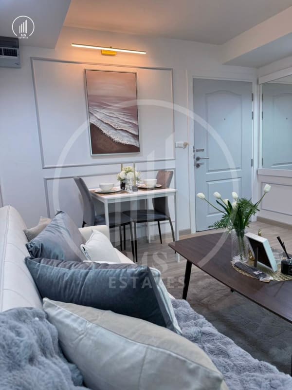 Image of The Royal Place Condominium - HRMP2958