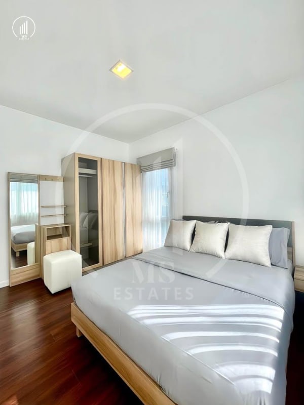 Main image of 88 Land & Houses - HRKK2004