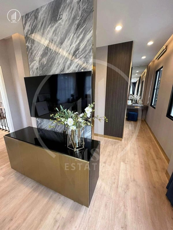 Main image of  Luxury Pool Villa in CROWN Estate - HSKK1894