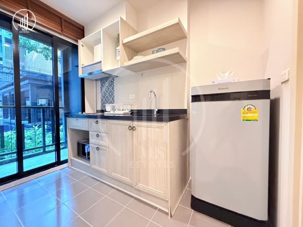 Main image of  The Base Height  - CRMP2273