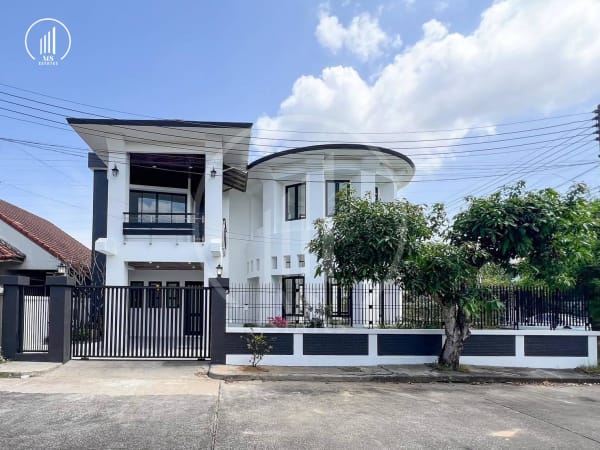 Main image of Anupas Golf Ville - HSKT1978