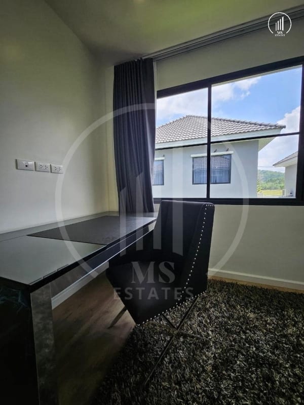 Image of Crown Estate - HSKK1533