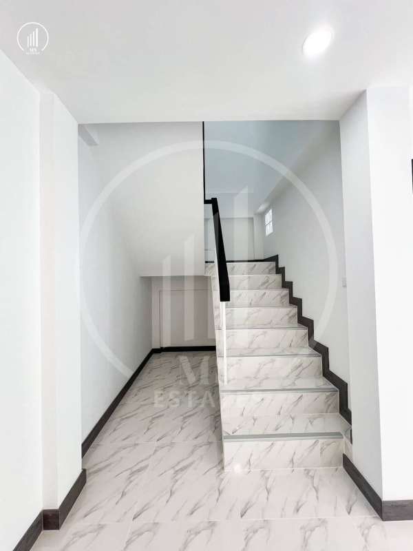 Main image of Two-story townhouse for sale  - HSTL2261