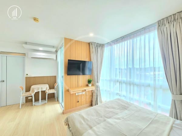 Main image of The Light Suanluang Condominium - CSMP2076