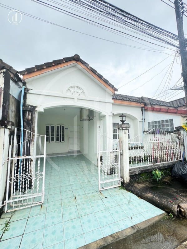 Main image of California Village - HSWC2768