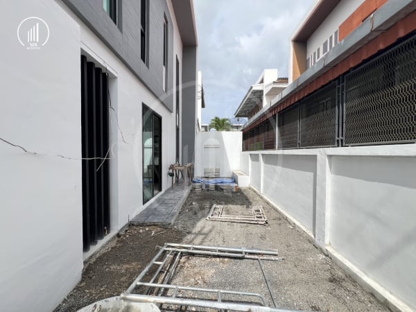 Image of Spacious Twin House in Chaofa Garden Home 3 - HSKK1689