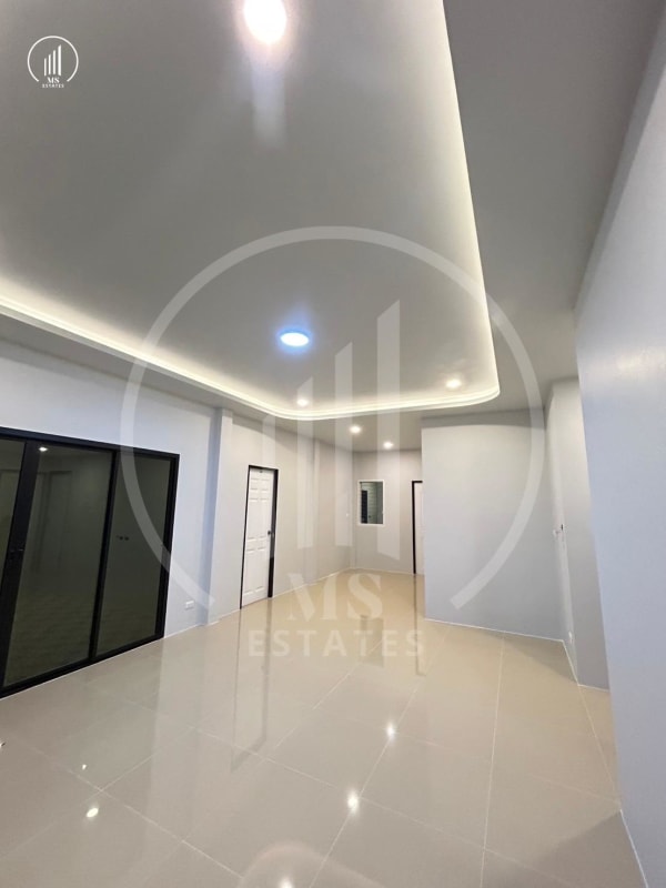 Main image of Sin Suk thani - HSTL2150