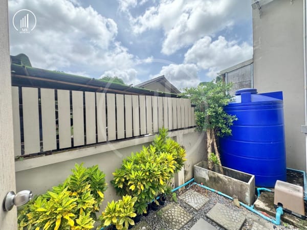 Image of Salin Srisoonthorn - HSTL2974